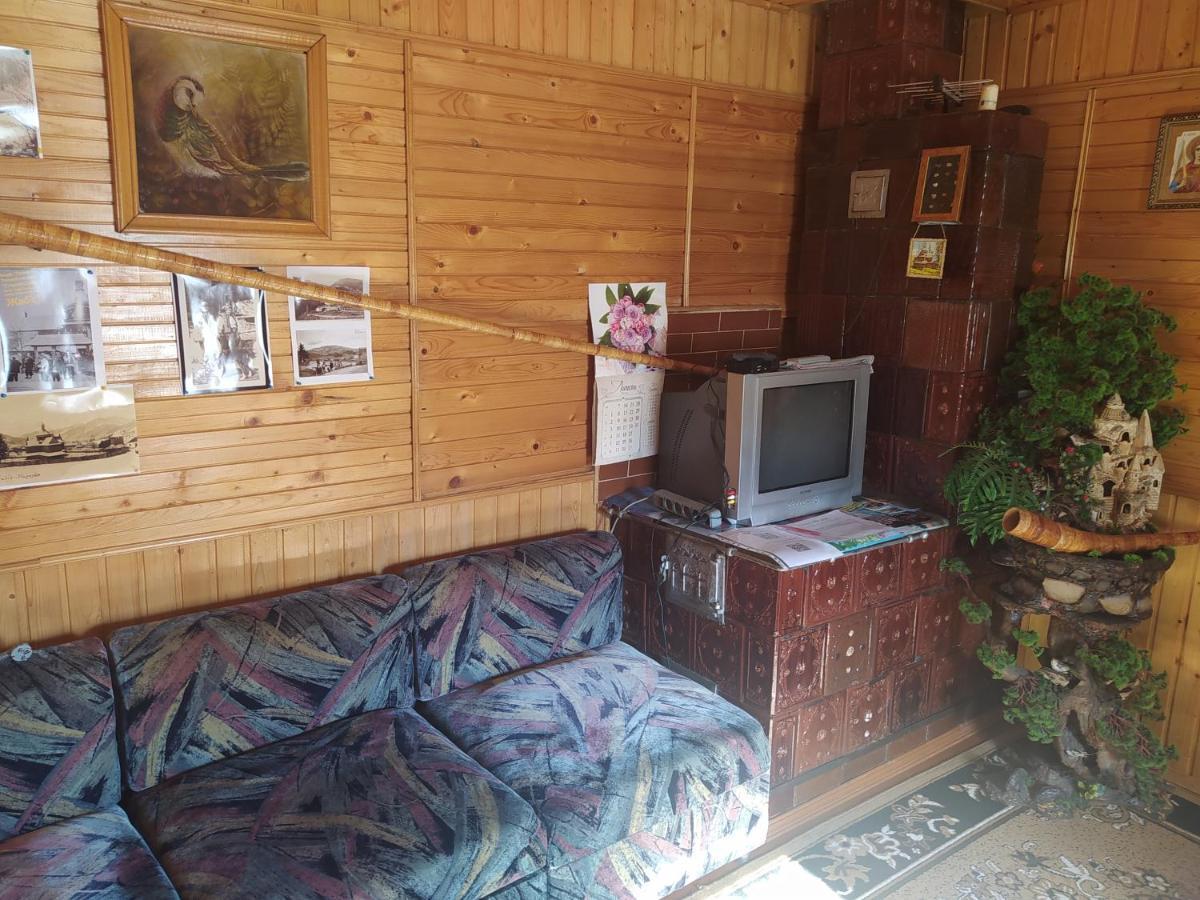 Starovitska Hata - Ethno-Cottage Verkhovyna Luaran gambar