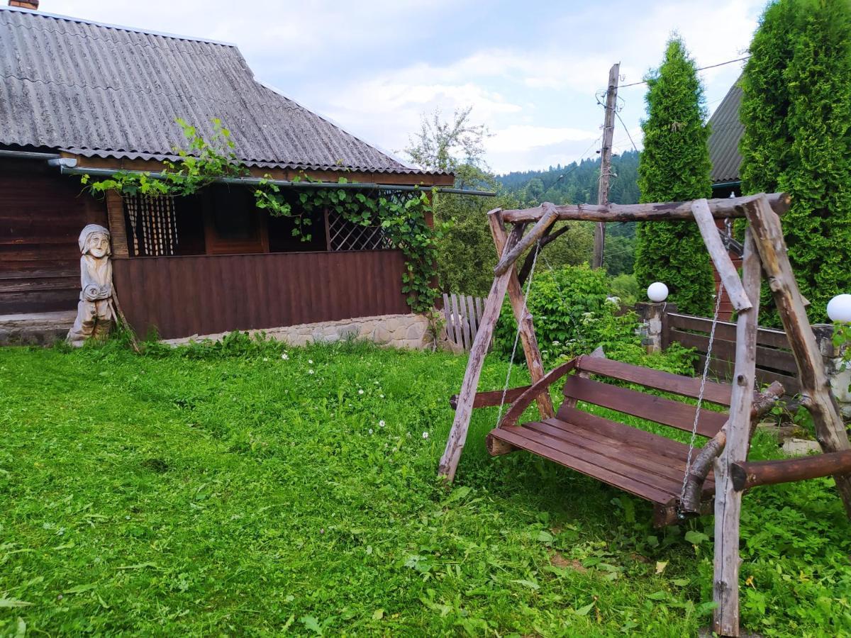 Starovitska Hata - Ethno-Cottage Verkhovyna Luaran gambar