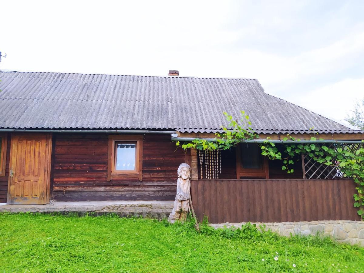 Starovitska Hata - Ethno-Cottage Verkhovyna Luaran gambar